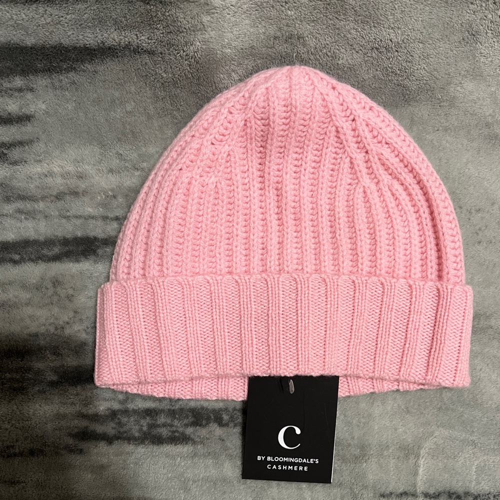 C By Bloomingdale’s Cashmere Pink Beanie